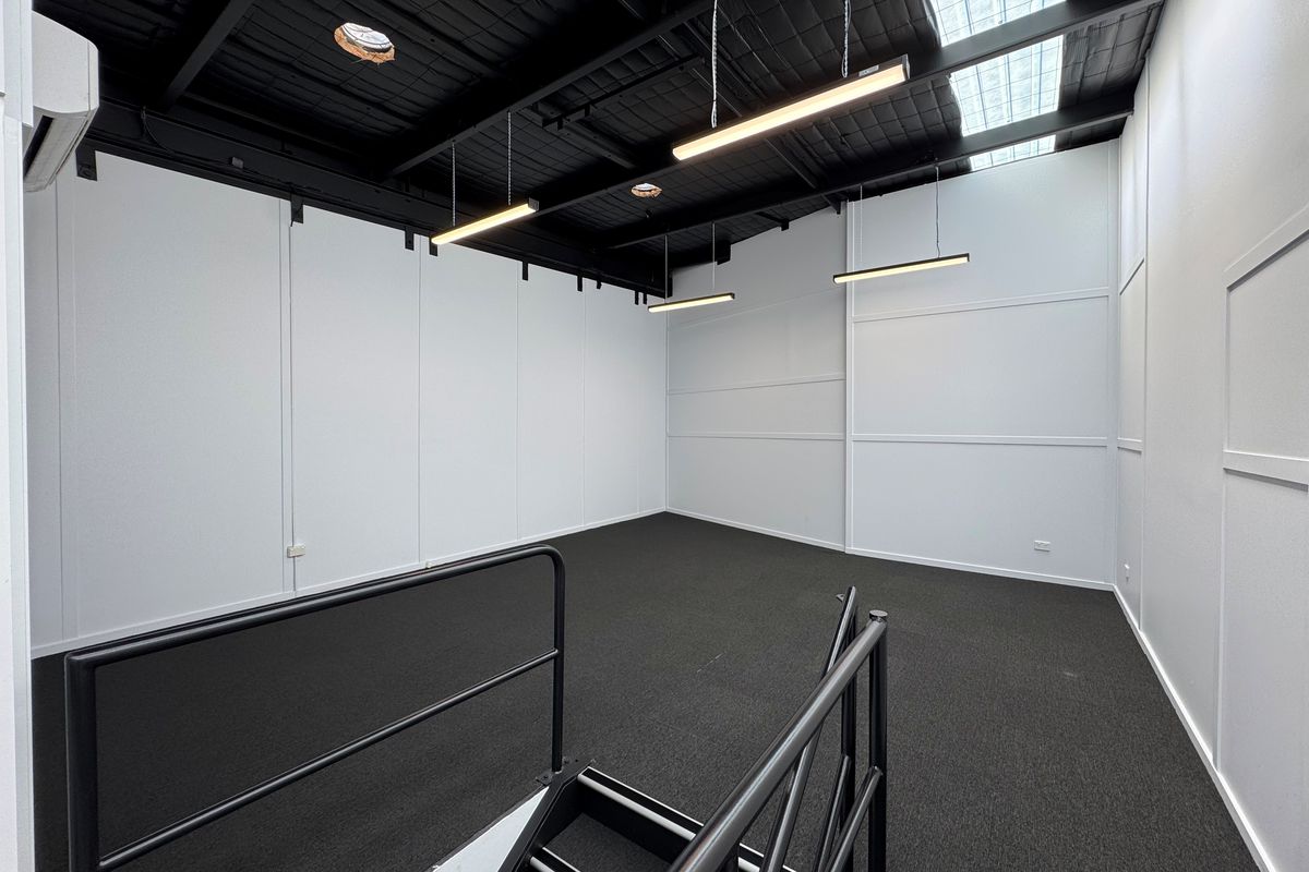 Level 1, Unit 21E / 1-3 Endeavour Road, Caringbah