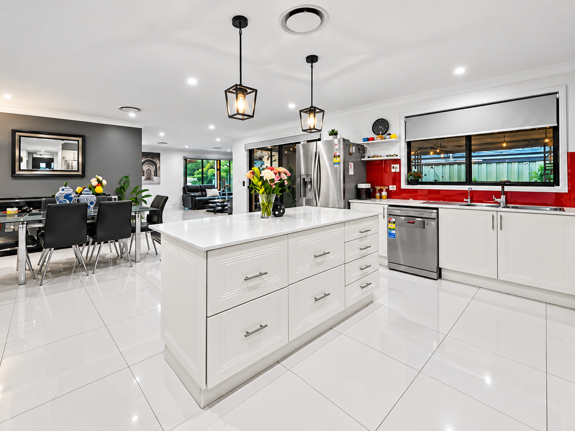 27 Lilydale Drive, Woodcroft