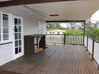 22 Petrel Avenue, River Heads