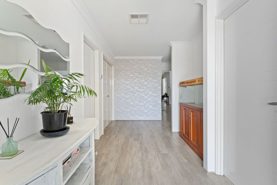 10 Greenock Rd, Baldivis