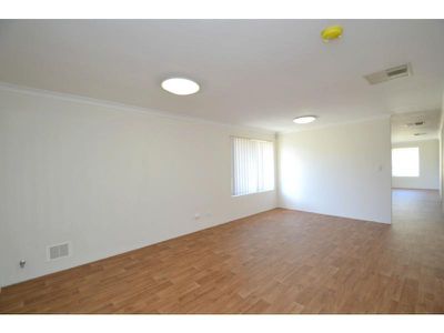 56 Ellamere Retreat, Maddington
