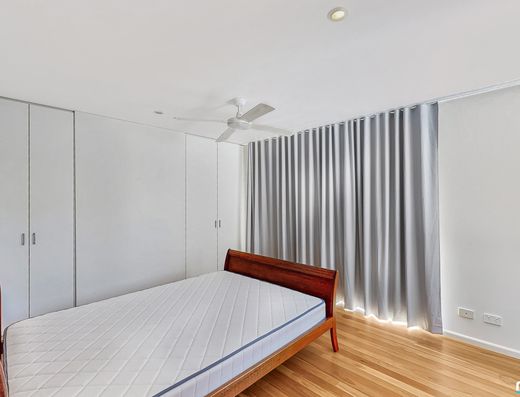 Location, Lifestyle And Space image 14