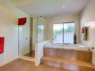 19 Monte Carlo Heights, Port Kennedy