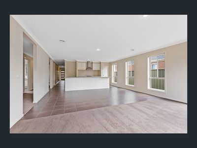2 Butler Grove, Wyndham Vale