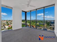 2009 / 10 Trinity Street, Fortitude Valley