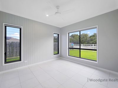 22 ACACIA STREET, Woodgate