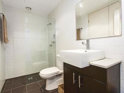 R202 / 1 Retreat Street, Alexandria
