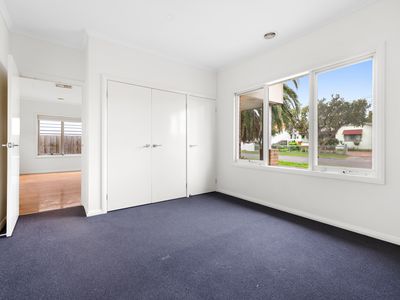 9 Hill Street, Sunshine