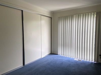 8 Bent Road, Wandana Heights