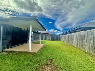 17 Langland Circuit, Walloon