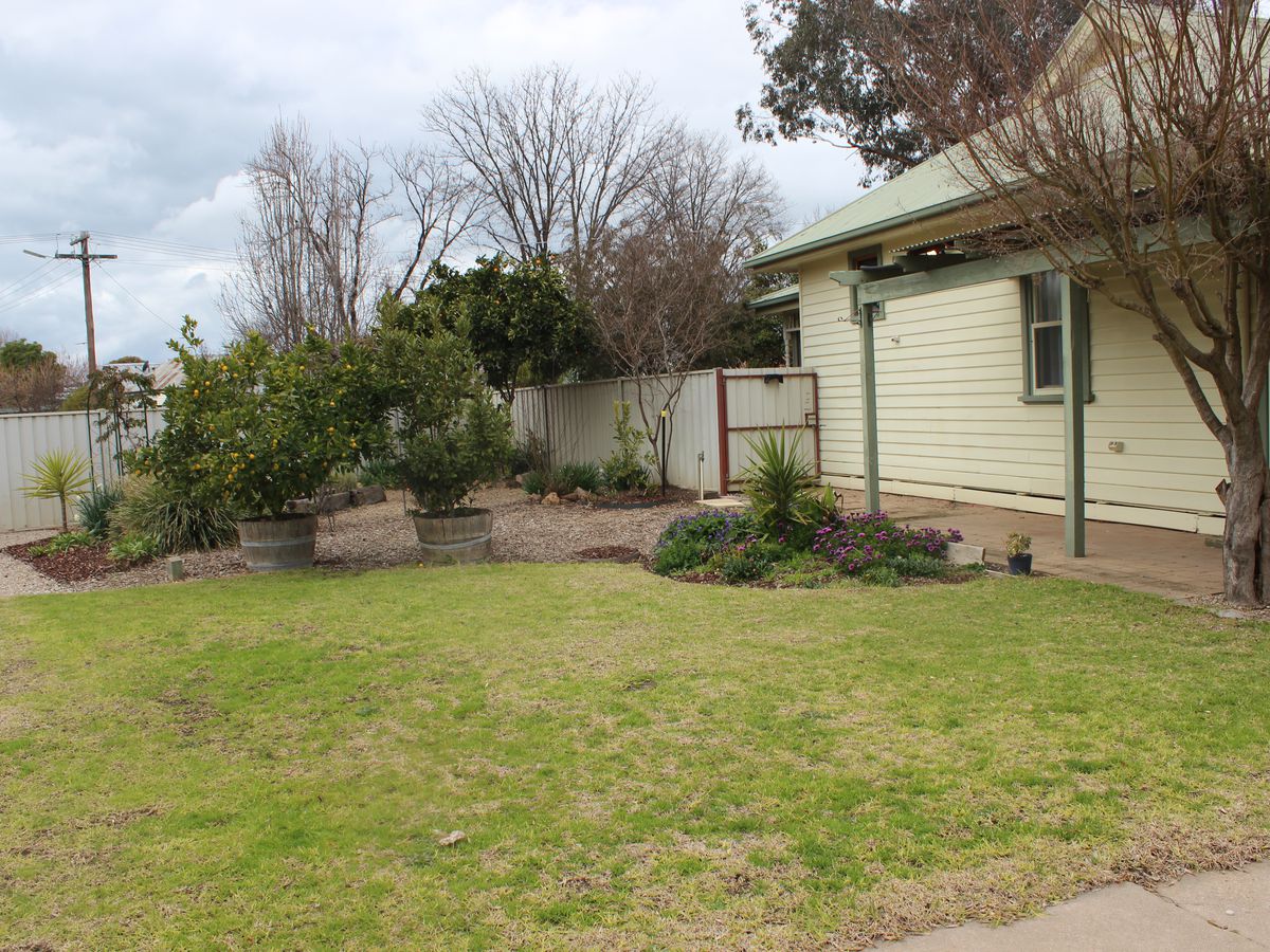 52-54  Charles Street, Benalla West