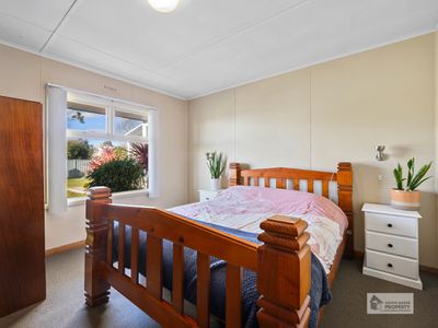 99 Old Bass Highway, Wynyard