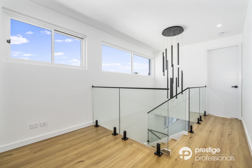 10A Cooper Avenue, Moorebank