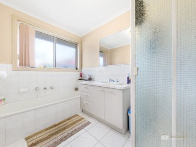 2 / 14 Tarene Street, Dandenong