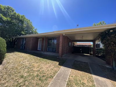 15 Bassett Drive, West Bathurst