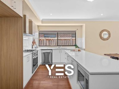 31 Embleton Chase, Weir Views