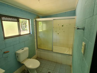 3173 Rossville Bloomfield Road, Bloomfield