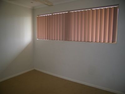 Unit 8 / 60 Railway Street, Booval