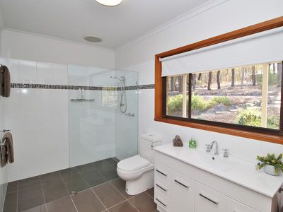 73 Parish Lane, Killawarra