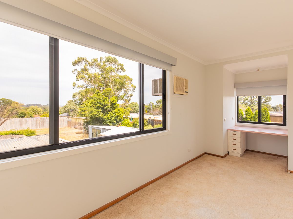 34 Sweeney Drive, Narre Warren