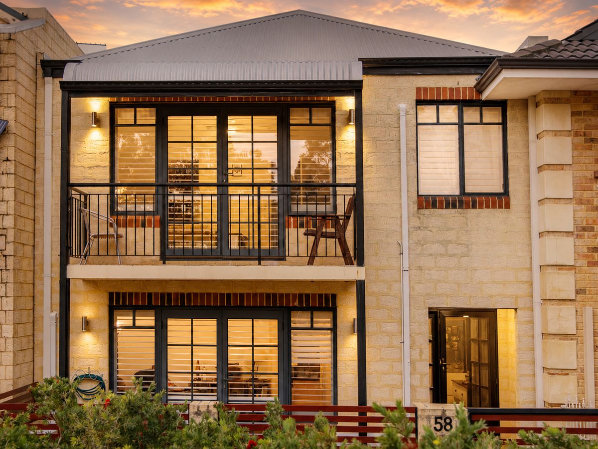 58 Lakeside Drive, Joondalup