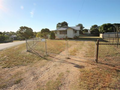 5 Daydawn Road, Charters Towers City