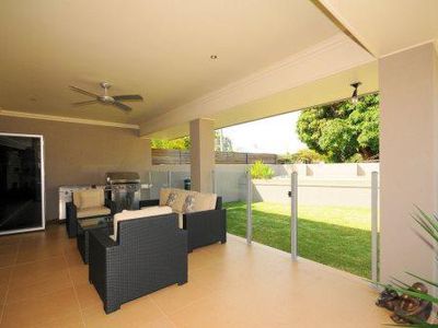 2 / 13 Cypress Street, Torquay