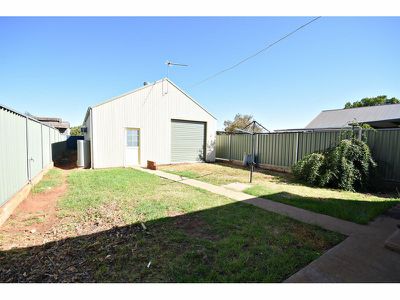 43 Sterling Street, Dubbo