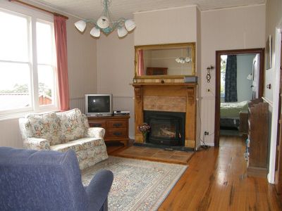 42 Sunday Hill, Petcheys Bay