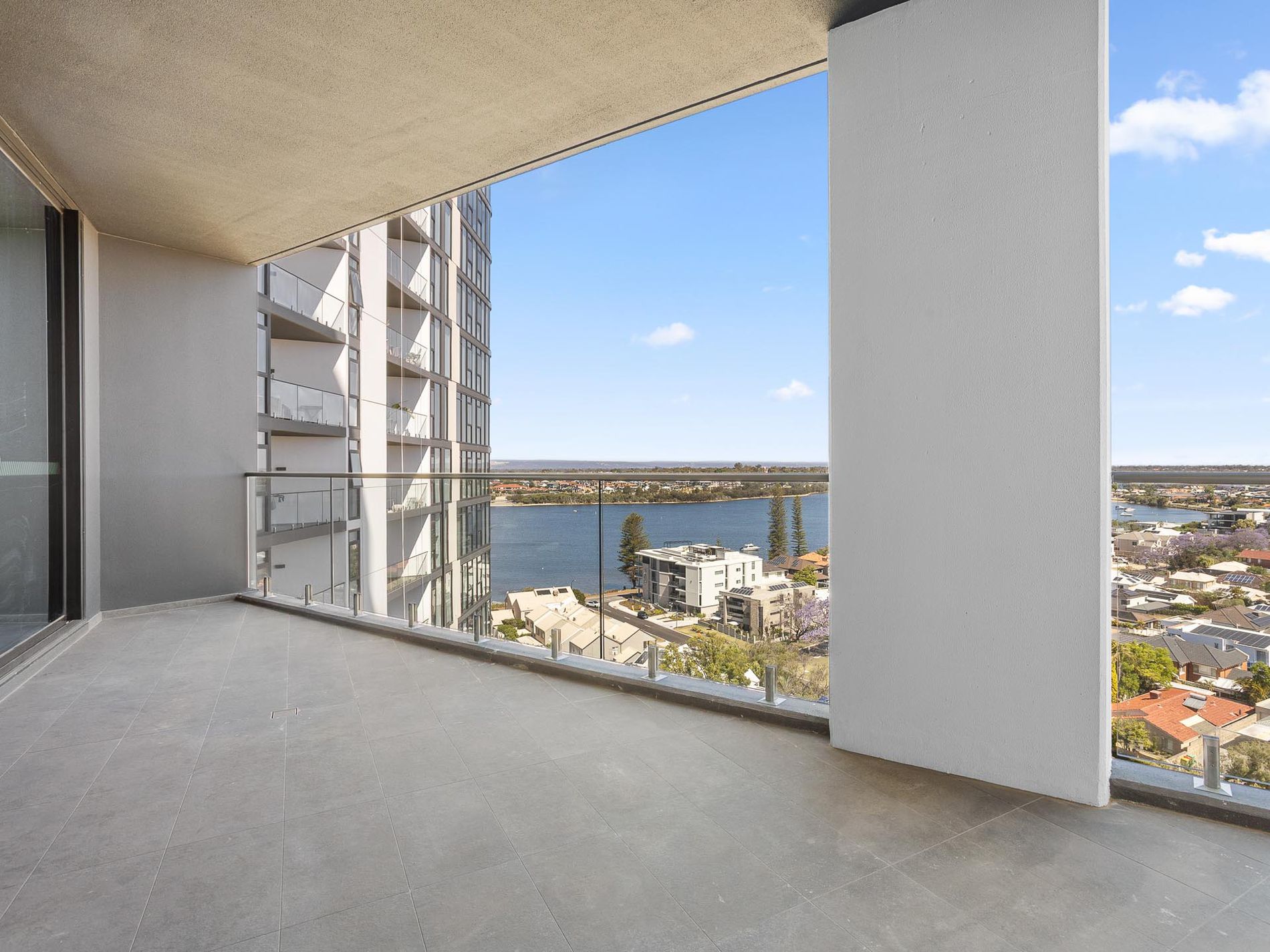 1001 / 18 Ogilvie Road, Mount Pleasant