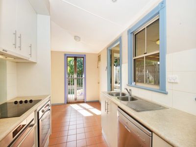24 Archer Street, South Townsville