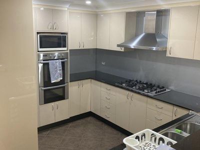 11 Dilston Close, West Hoxton