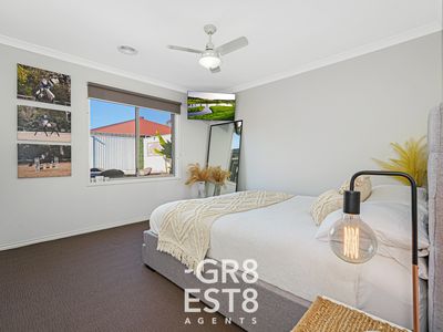 56 Crepe Avenue, Cranbourne West