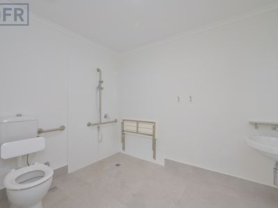 5 / 237 Barrington Street, Bibra Lake