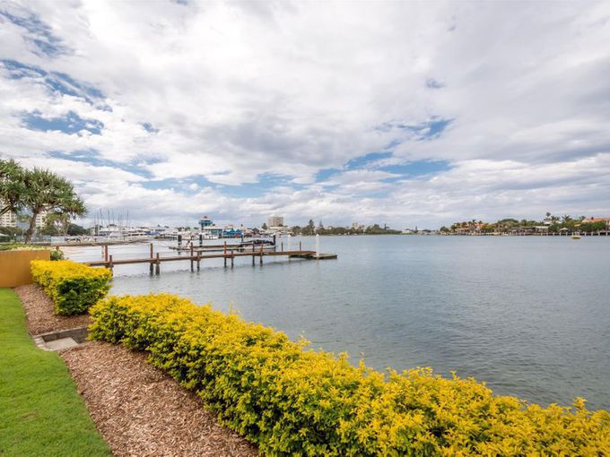 5 / 57 River Esplanade, Mooloolaba