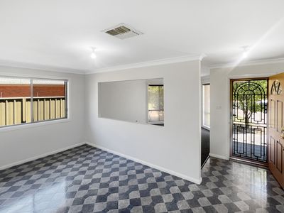 26 Ken Mcmullen Place, Dubbo