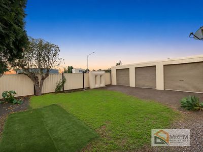 10 Hannah Avenue, Hillside