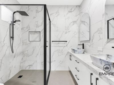 25 Basilico Street, Clyde