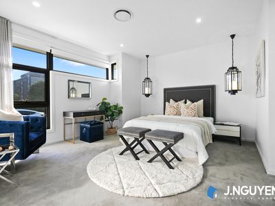 64 Webber Loop, Oran Park