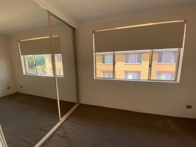 22 / 3 Riverpark Drive, Liverpool