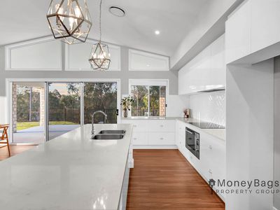110-114 Townsvale Drive, Woodhill
