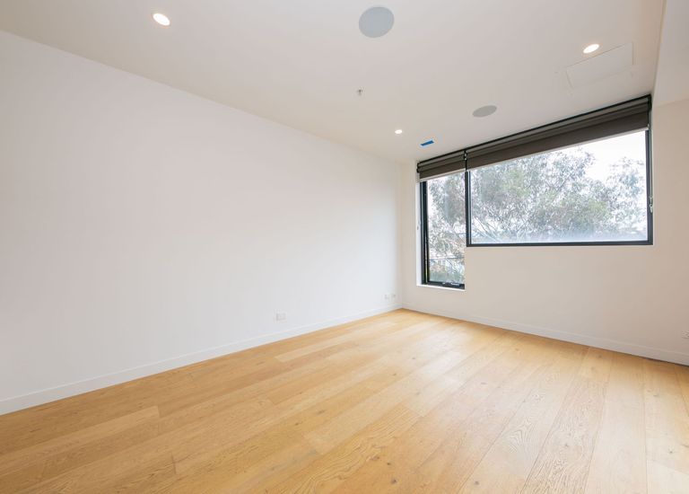 208 / 300 Victoria Street, Brunswick