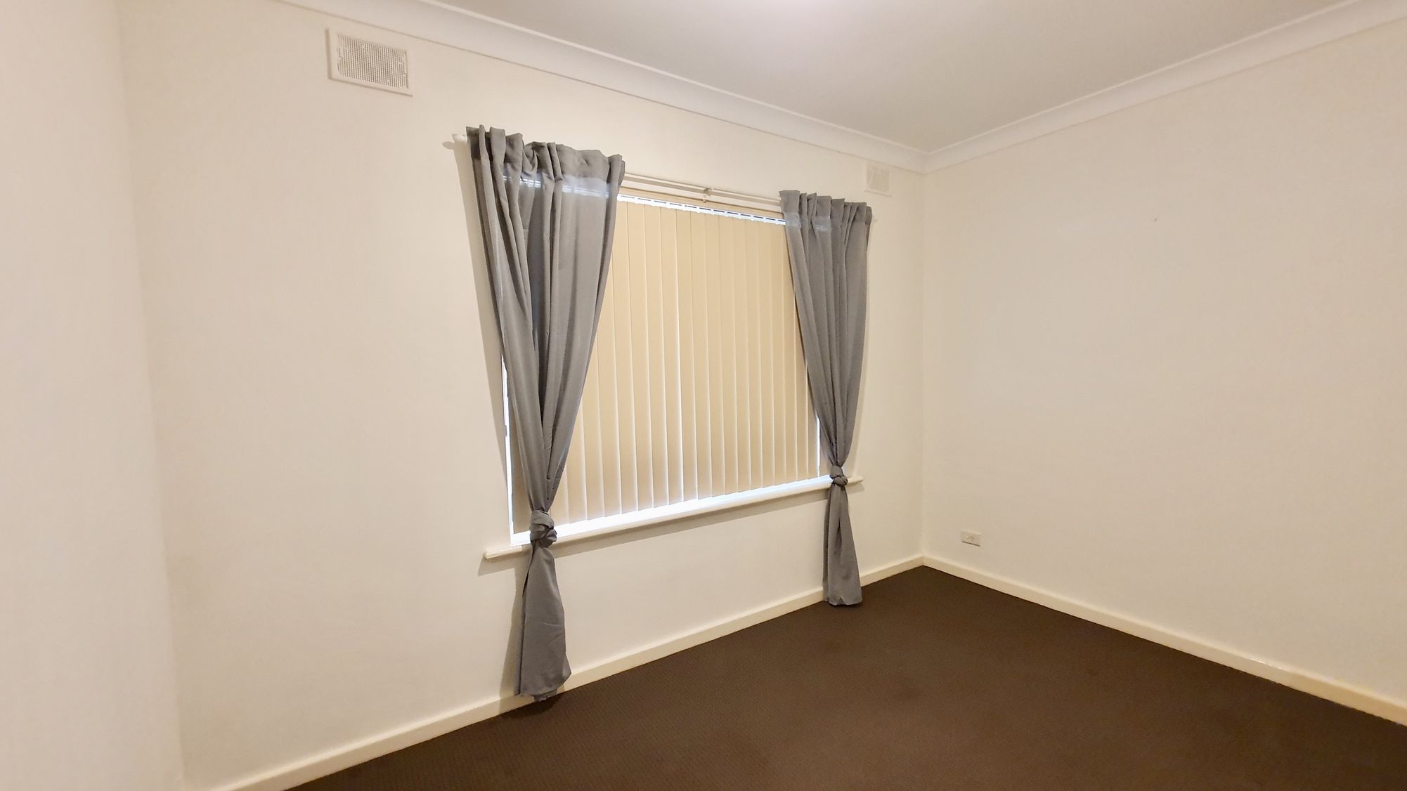 2 / 835 Grand Junction Road, Valley View