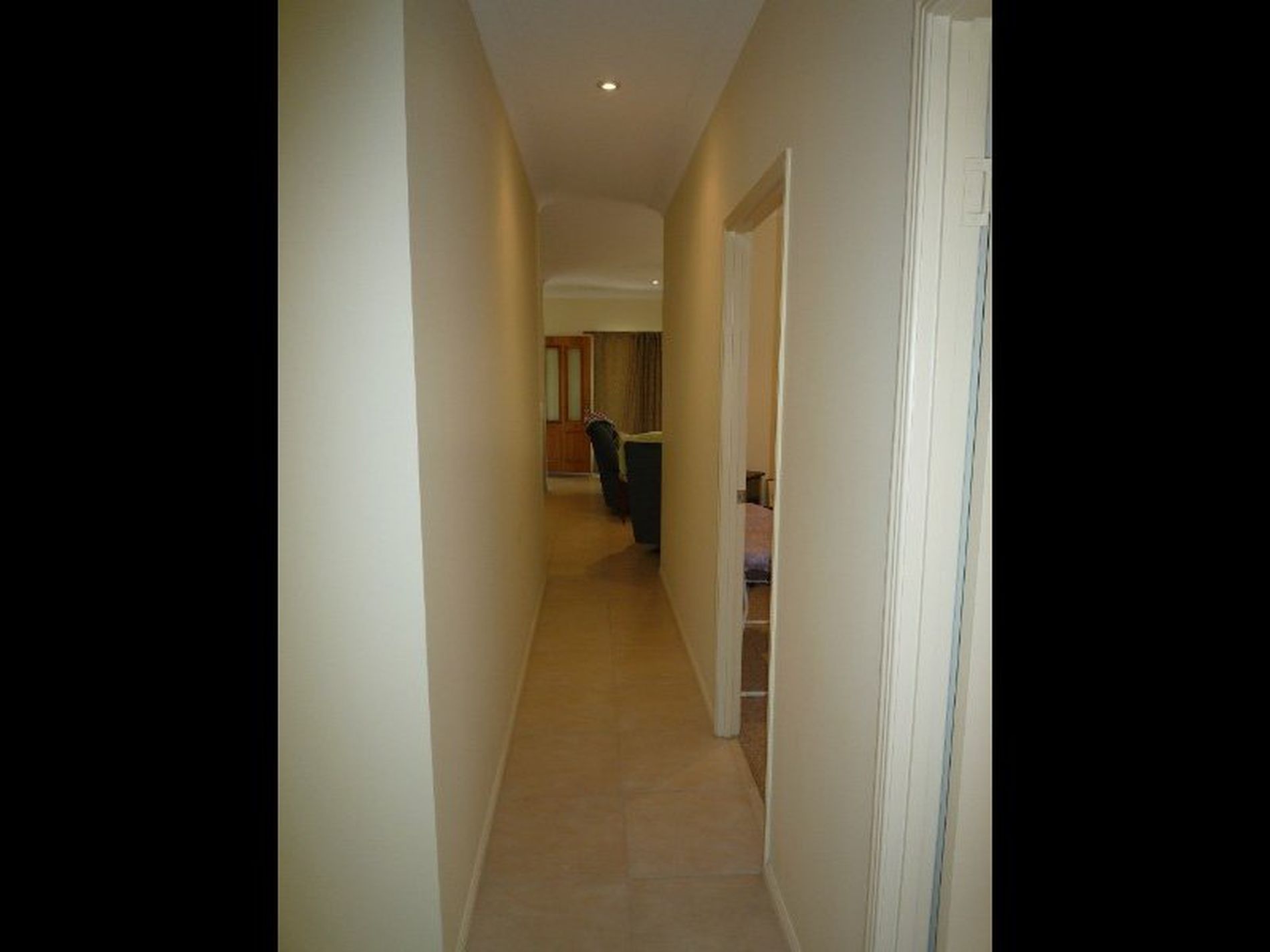 40 First Avenue, Woodgate