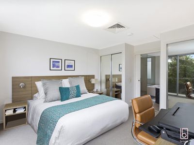 2108-2110 Huntingdale Drive, Magenta