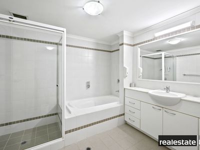 2 / 128 Mounts Bay Road, Perth