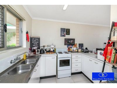 9 / 23 Augustus Street, Toowong