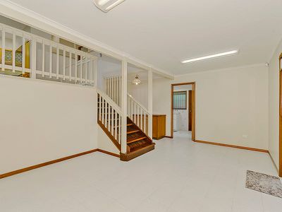 5 Noela Court, Rochedale South