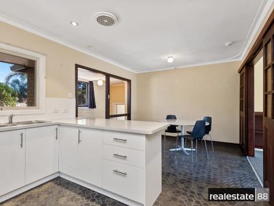 10 Bajada Road, Stirling