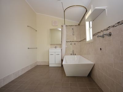 4 Mitchell Street, Dubbo